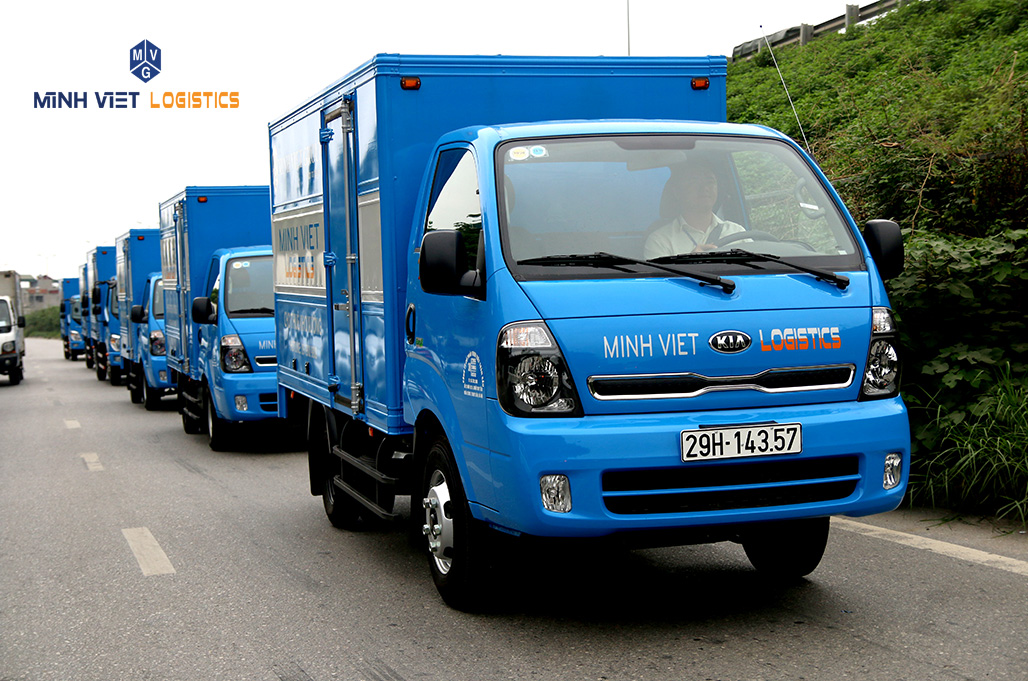 Công ty sẽ giao xe tải tại địa điểm theo yêu cầu của khách hàng