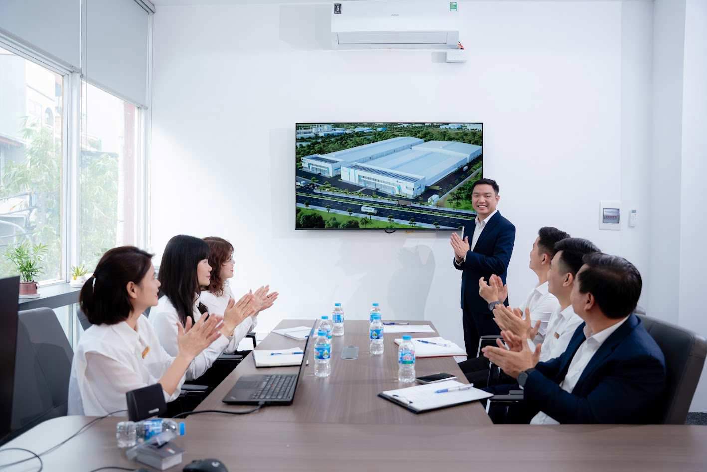 Giải pháp logistics vận hành toàn diện