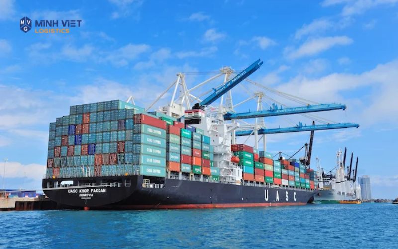 Quy Trình Vận Chuyển Hàng Hóa Đường Biển Chi Tiết A-Z