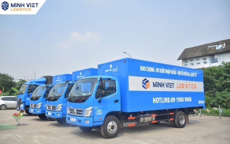 Vận chuyển hàng hóa từ kho đến các điểm giao nhận