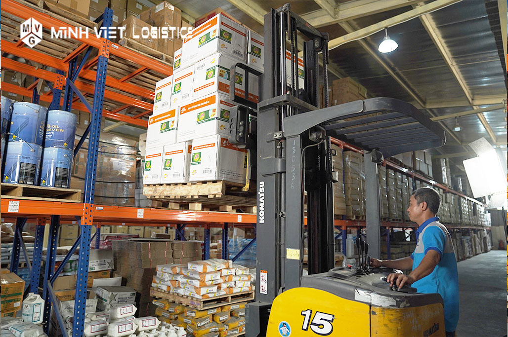 Kho chung Minh Việt Logistics với các dịch vụ phụ trợ tiện lợi